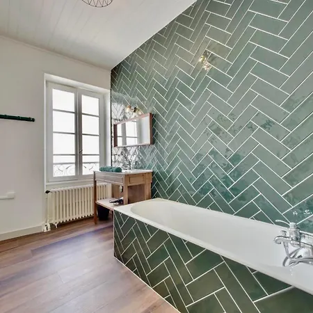 790 La Baronnie - Maison Familiale De Charme *